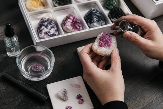 How to Spot Dyed Crystals Online: 7 Tests
