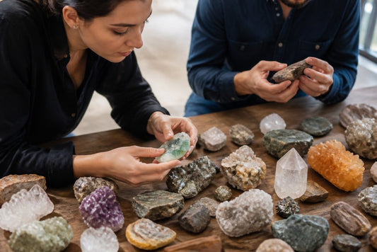 Supporting Social Missions Through Crystal Shopping