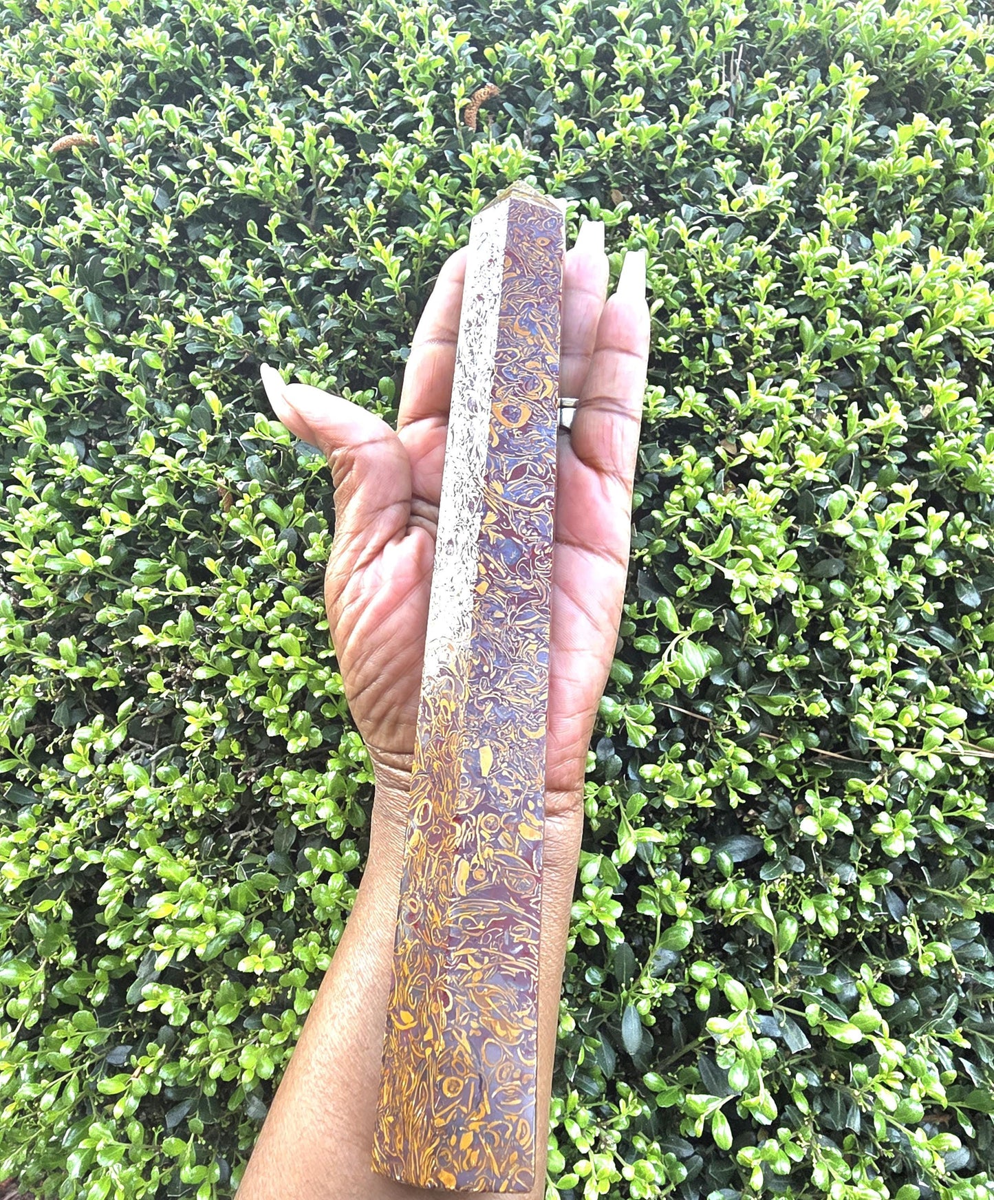 Calligraphy Jasper Tower, Script Mariyam Crystal Obelisk, Unique Pattern Home Decor