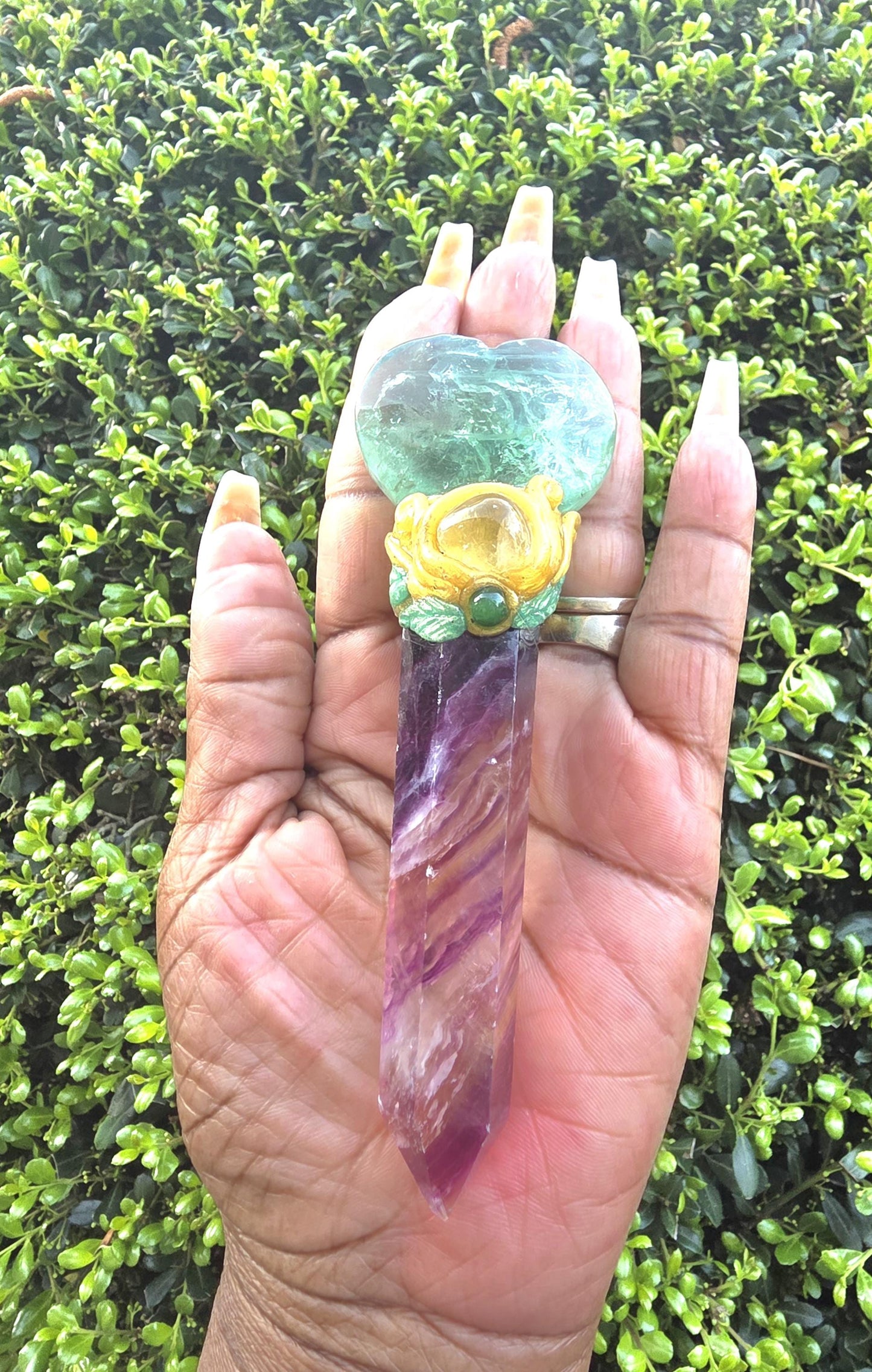 Polished Fluorite Crystal Wand – Decorative Top, Amethyst Point, Spiritual Tool