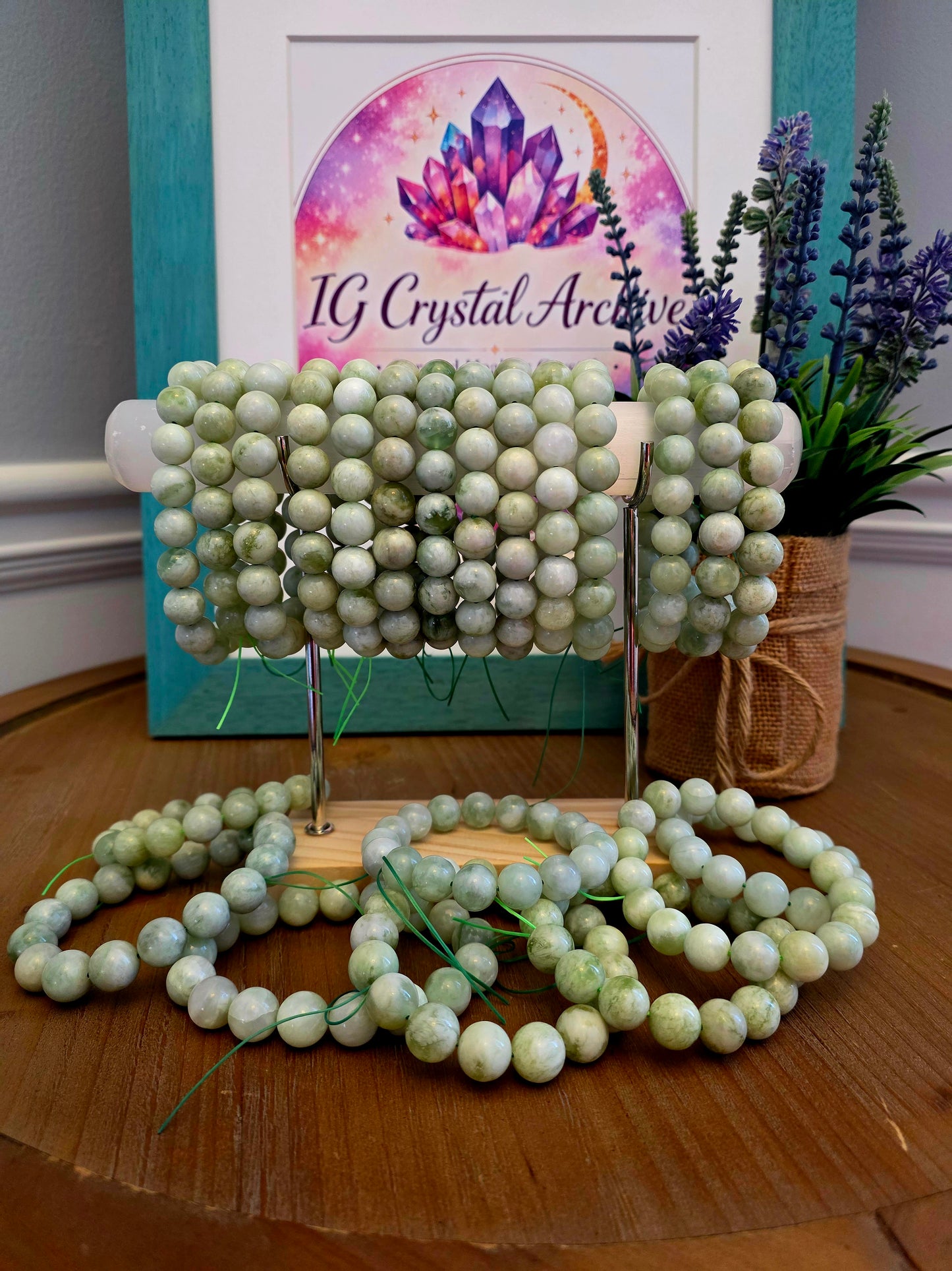 Green Jade Gemstone Bracelet | Natural Stone Beaded Stretch Bracelet | Pale Green Crystal Jewelry | Unisex Crystal Bracelet