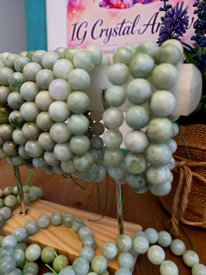 Green Jade Gemstone Bracelet | Natural Stone Beaded Stretch Bracelet | Pale Green Crystal Jewelry | Unisex Crystal Bracelet