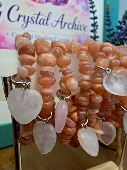 Peach Moonstone Chip Bracelet with Rose Quartz Heart Charm | Natural Pink Peach Gemstone Stretch Bracelet | Crystal Jewelry