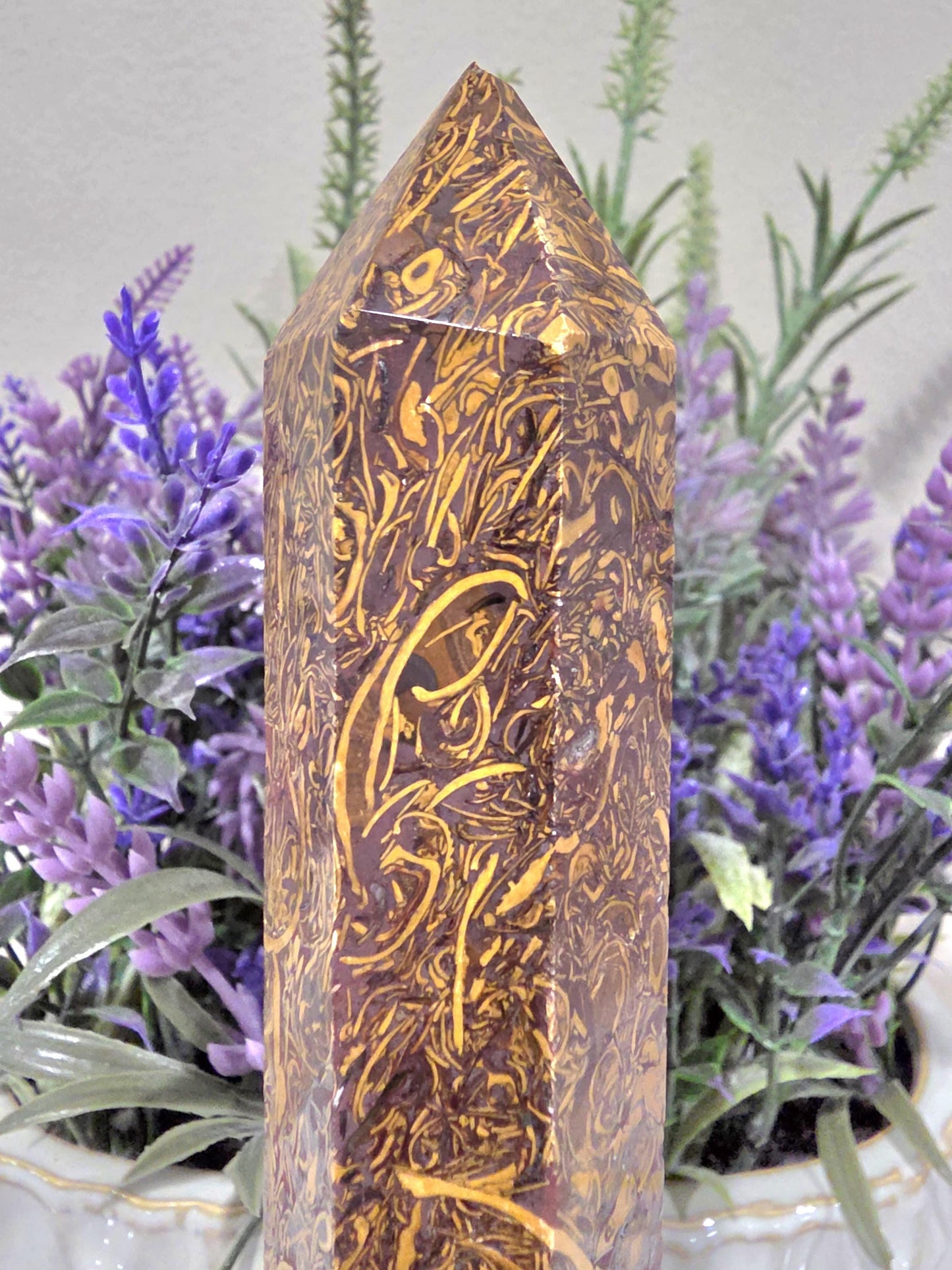 Calligraphy Jasper Tower, Script Mariyam Crystal Obelisk, Unique Pattern Home Decor